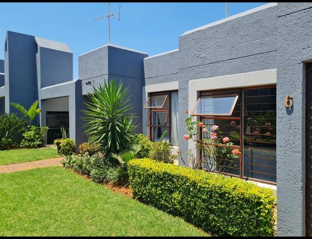 2 BEDROOM PROPERTY TO RENT IN WELTEVREDEN PARK